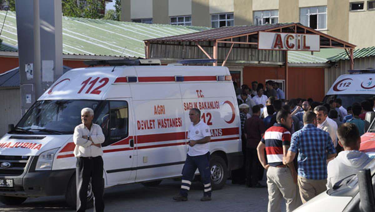 Van\'da Kaza: 4 Ölü, 4 Yaralı