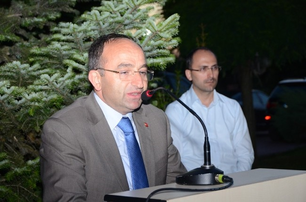 Başkan Üzülmez, Katsiad\'a Konuk Oldu