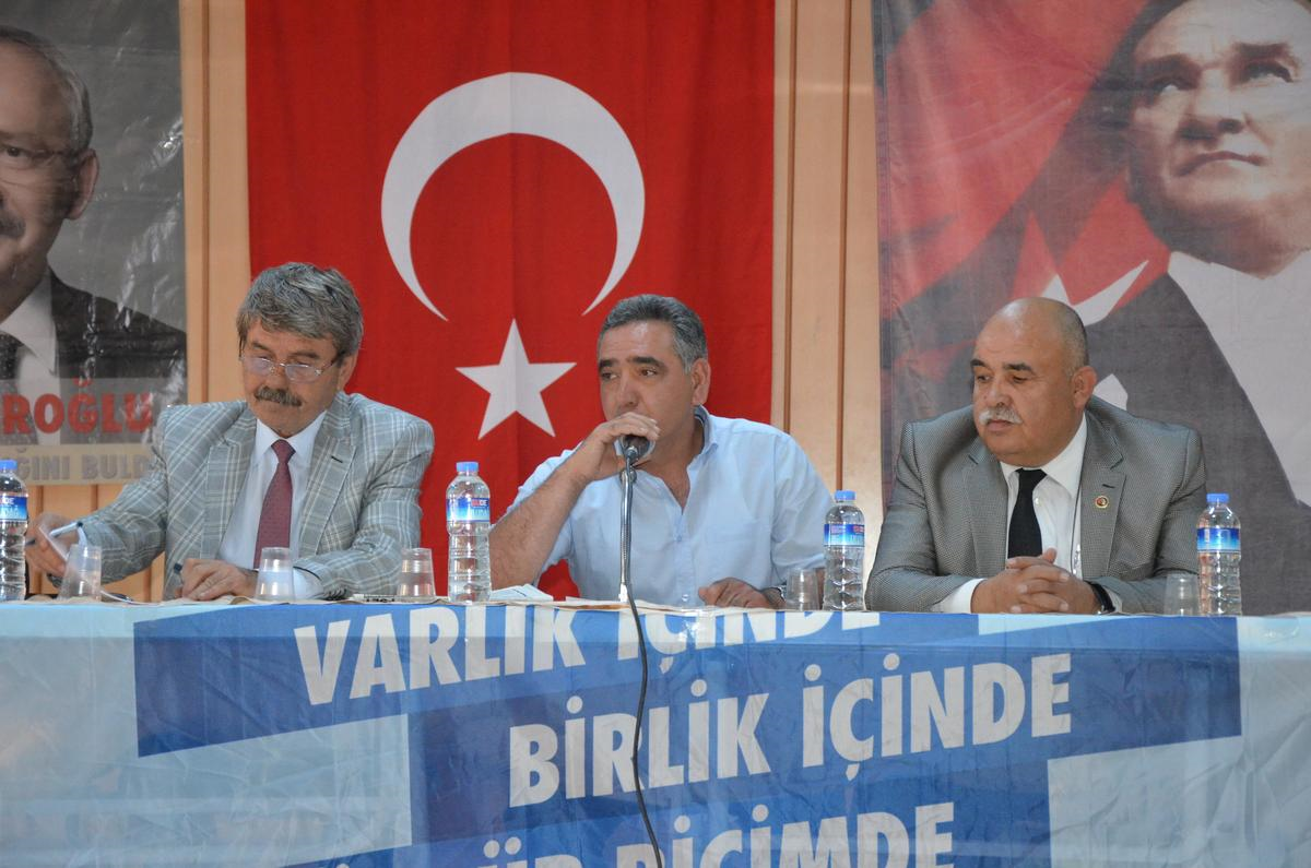 CHP Simav İlçe Teşkilatı\'nın Başkanı Aydın Seçildi