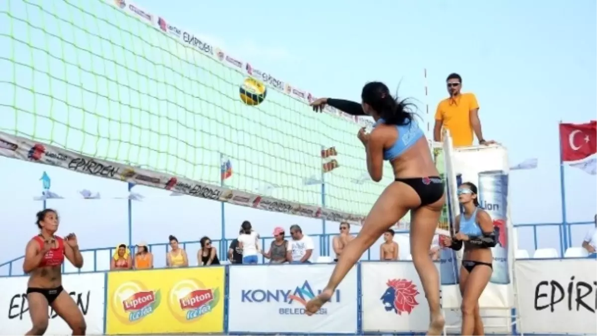 Epirden Plaj Voleybol Turnuvası Başladı