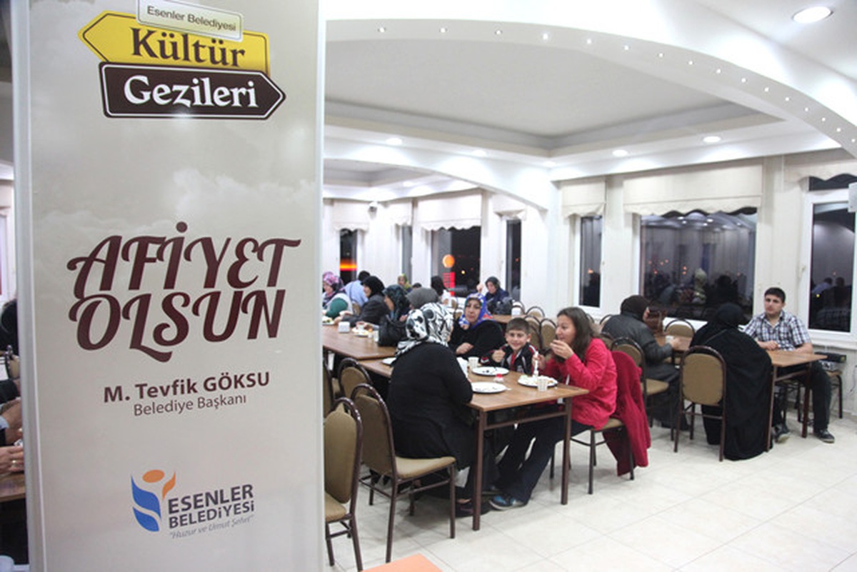 Esenler Çanakkale\'ye Akın Etti