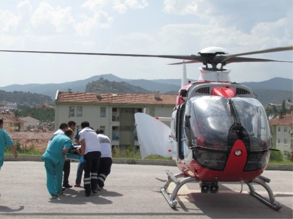 Genç Kadının İmdadına Ambulans Helikopter Yetişti