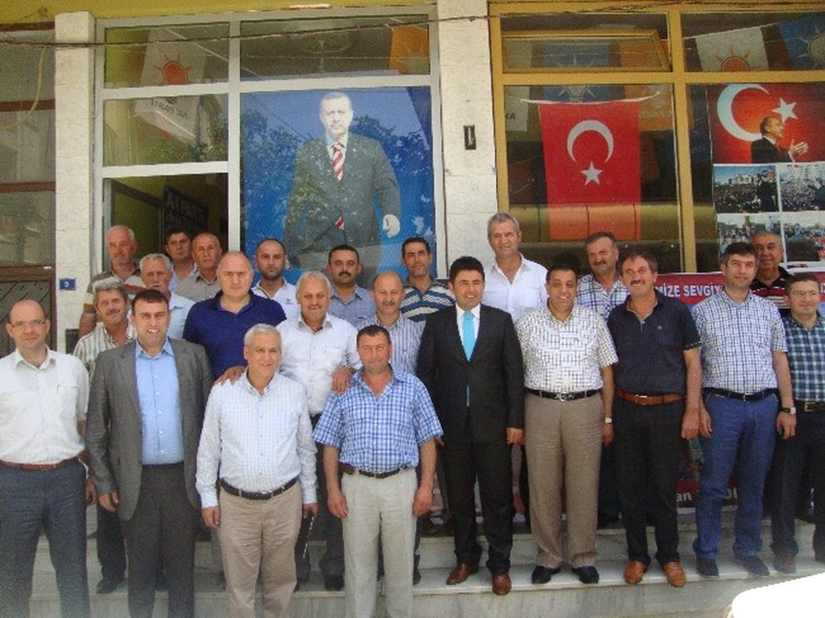 İstanbul Milletvekili Osman Boyraz\'dan Karapürçek\'e Ziyaret