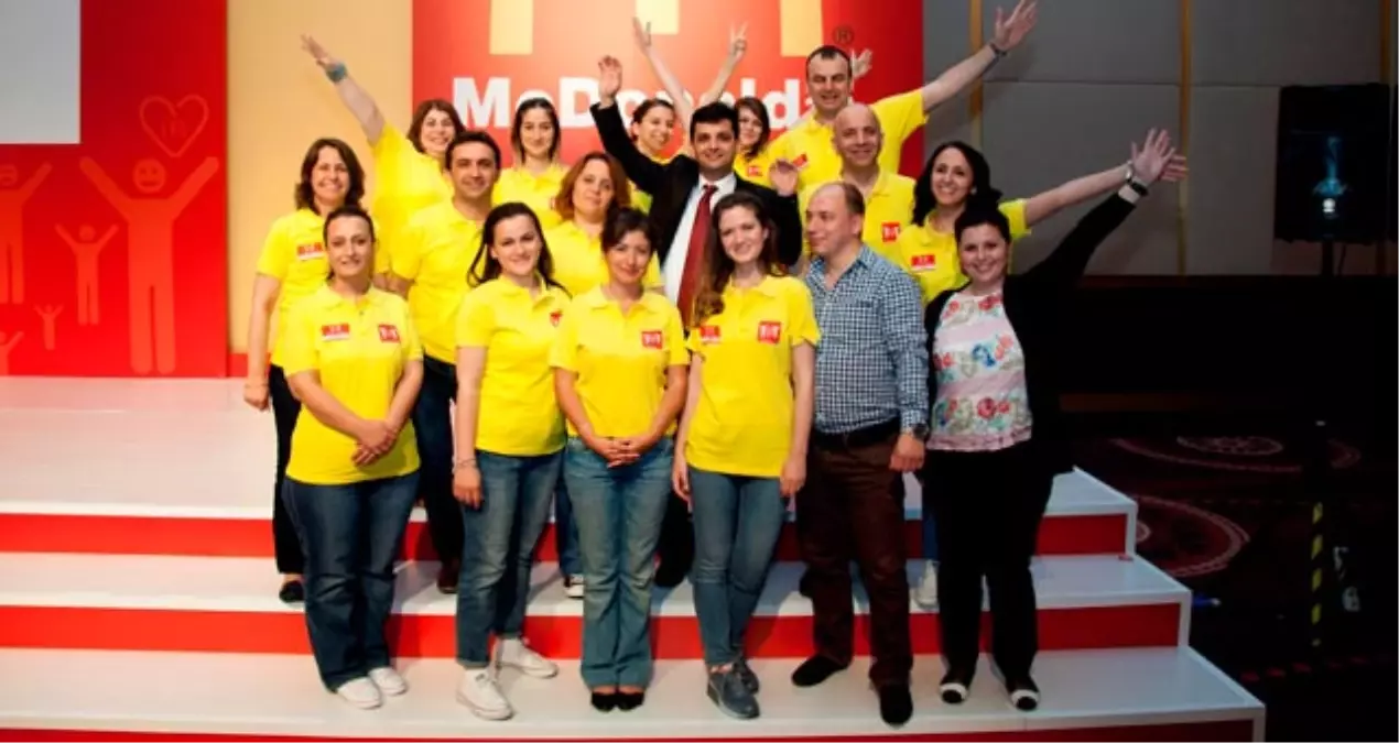 Mcdonald\'s, İnsan Kaynağını Zenginleştirmeye Devam Ediyor!