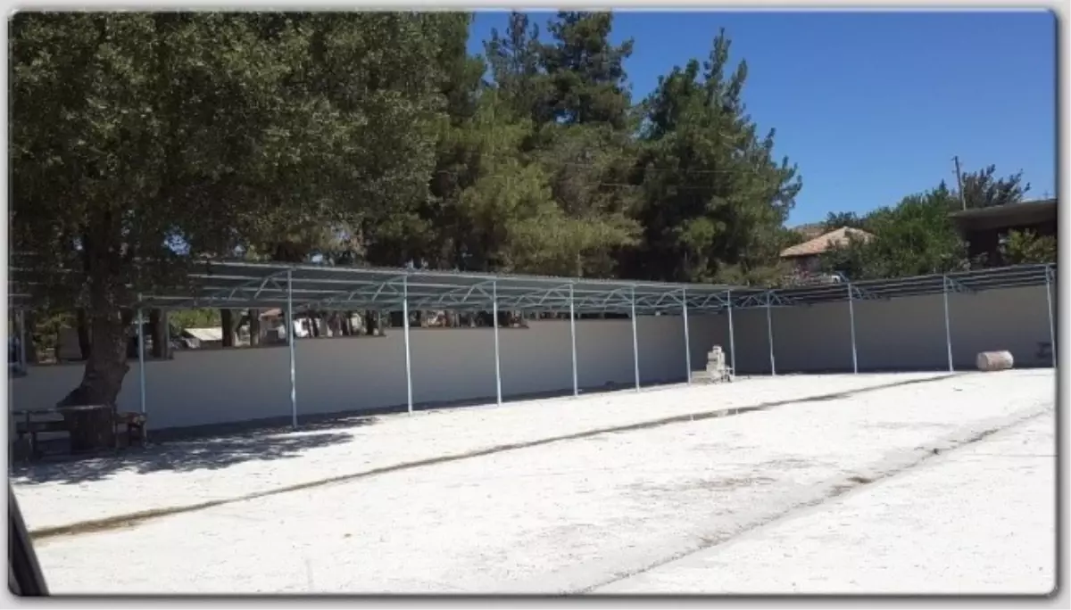 Özel İdaresi Pazar Yerinin Yapımına Başladı