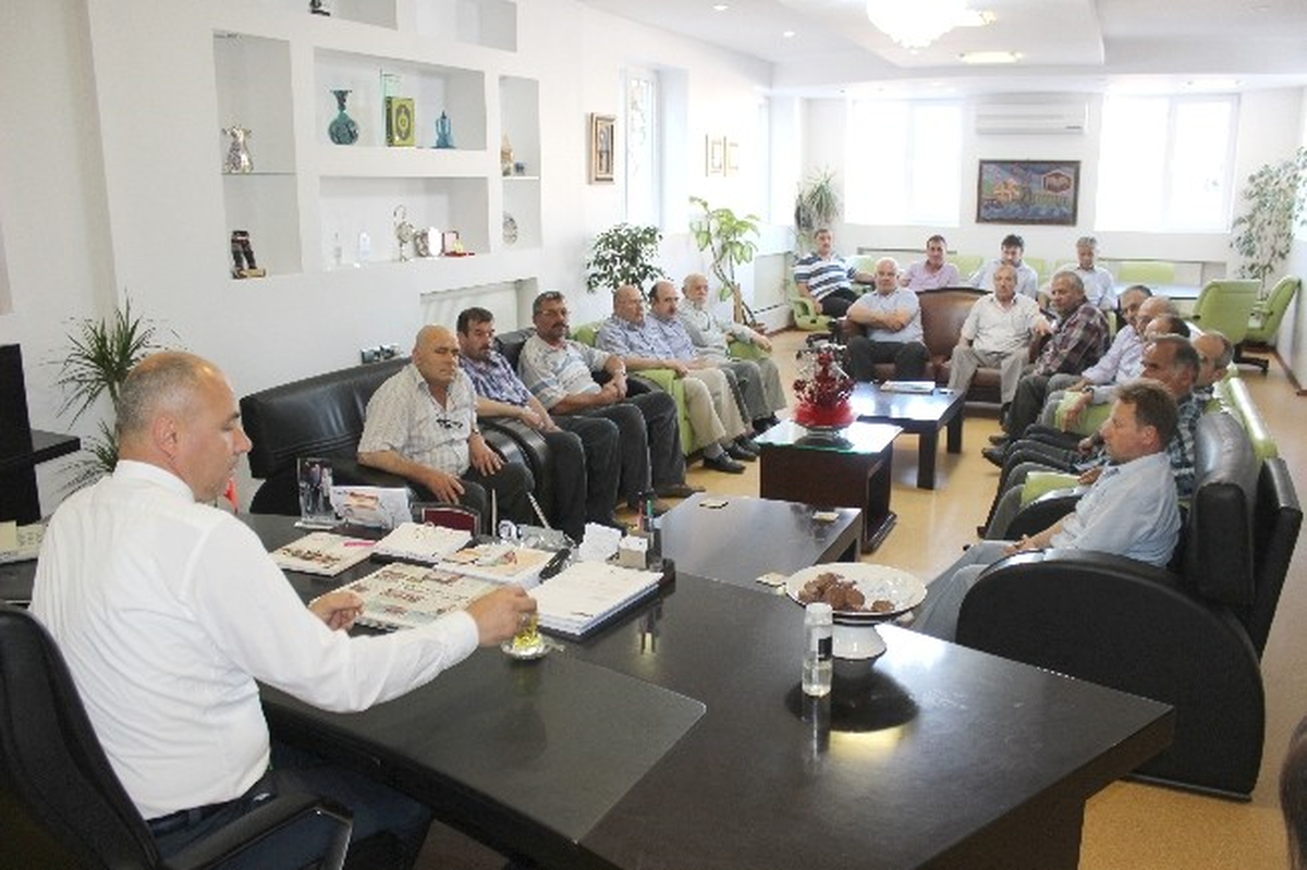 Togar, Yeni Hizmet Binası ve Kent Meydanı Projesi İçin Esnafla Bir Araya Geldi