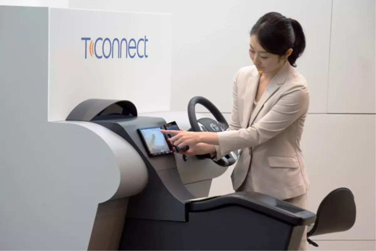 Toyota, T-Connect Japonya\'da Uygulanmaya Başlıyor