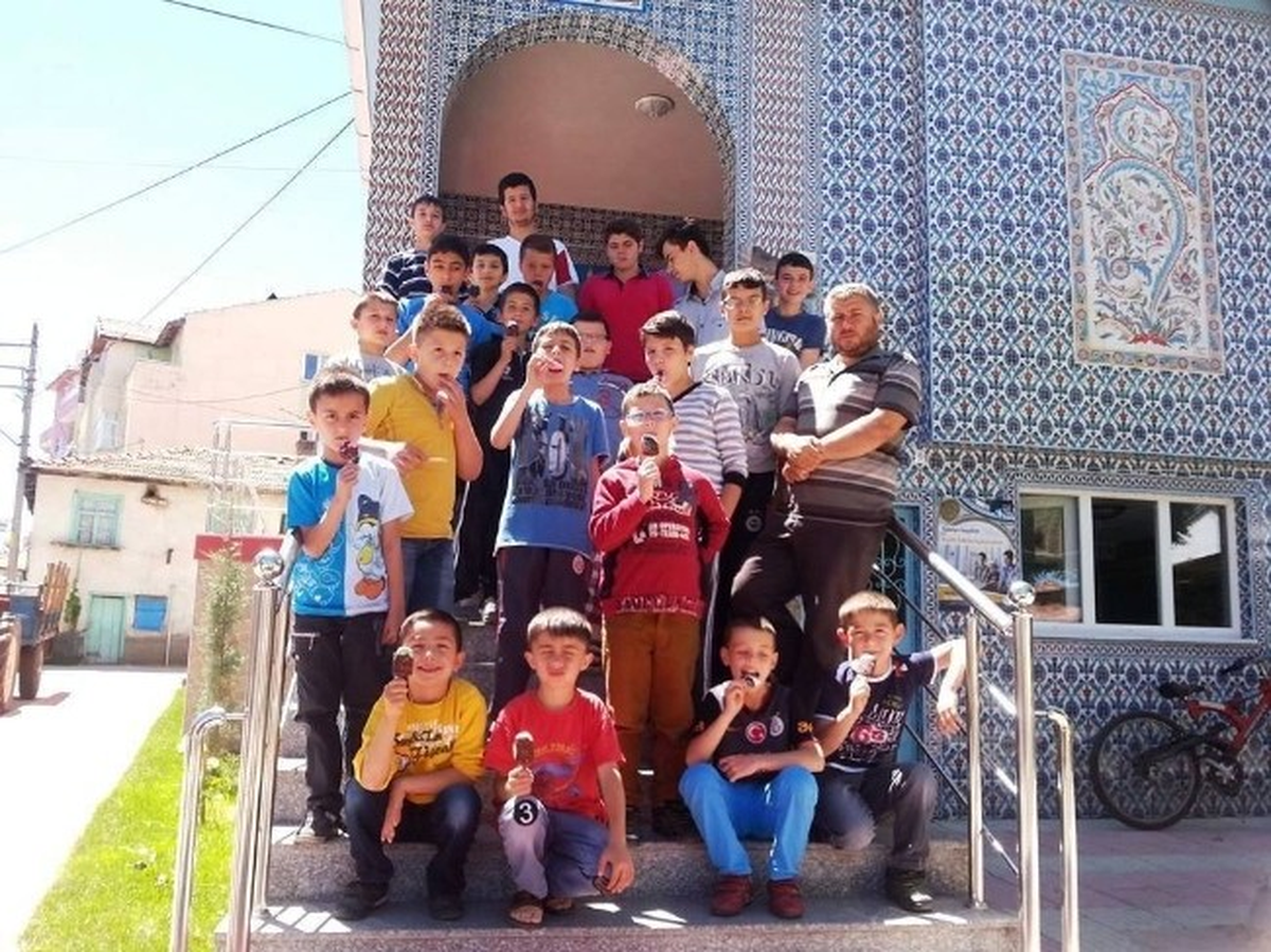 Yaz Kur\'an Kursu Öğrencilerine İkram Yarışı