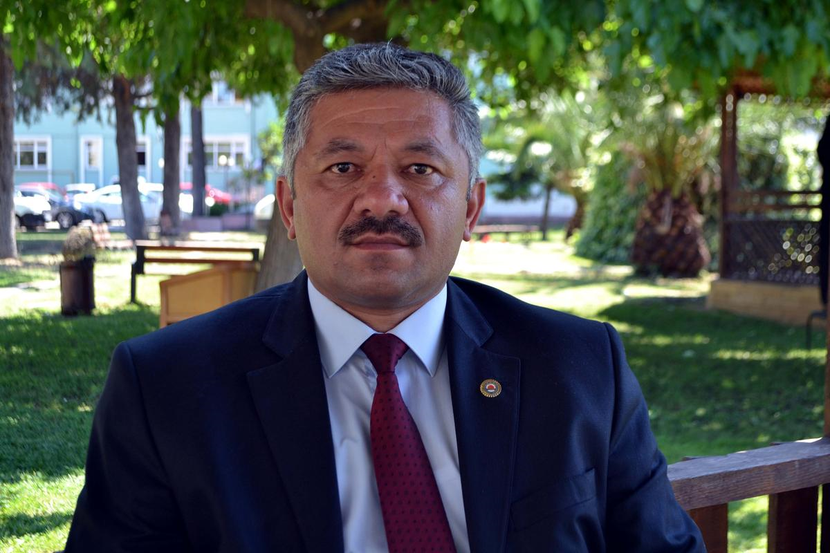 Yeşil Altın" İçin İki Farklı Yorum