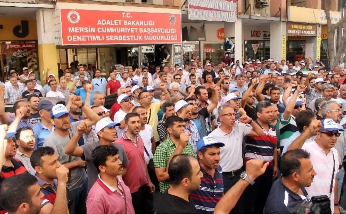 Cam İşçileri ile Polis Arasında Arbede