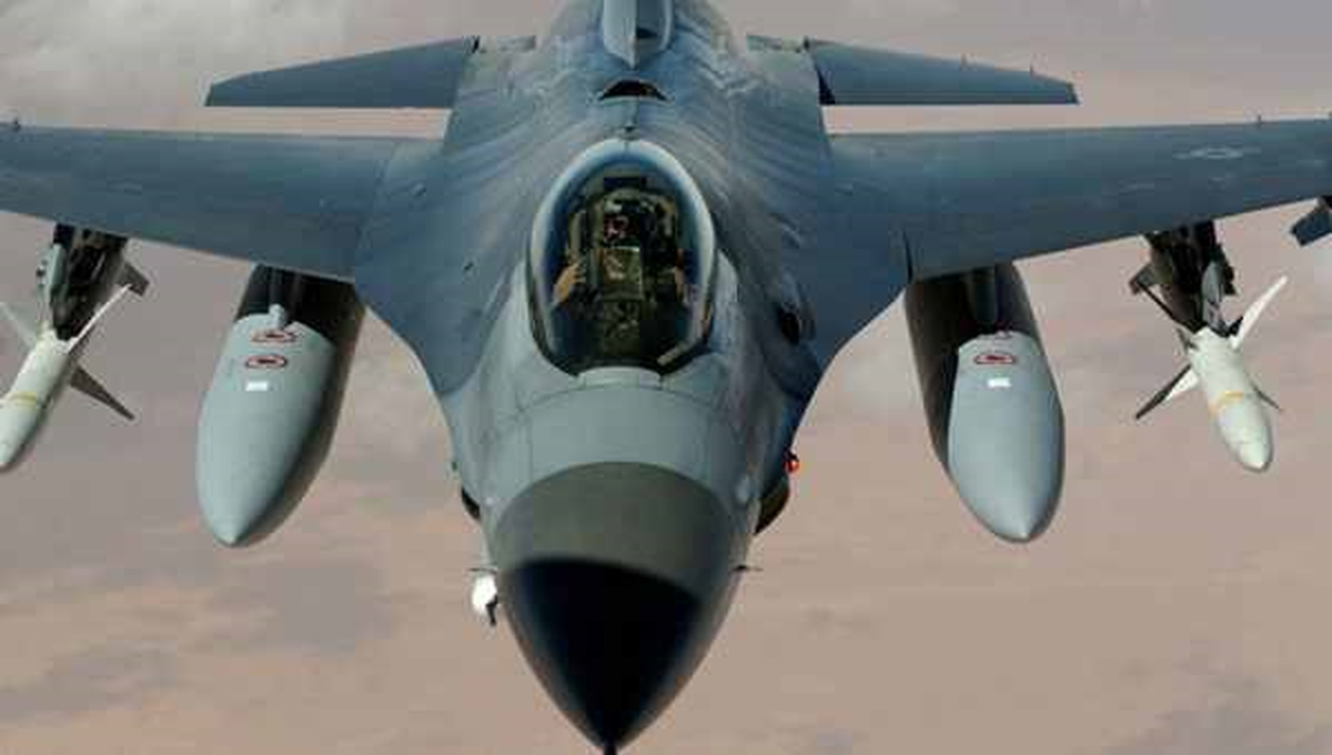F-16\'lar Suriye Sınırına Gönderildi