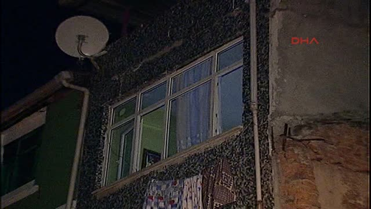 Fatih\'te 18 Temmuz 2012\'de 12 Yaşındayken Kaçırarak Nikahsız Yaşadığı 19 Yaşındaki Mahmure...