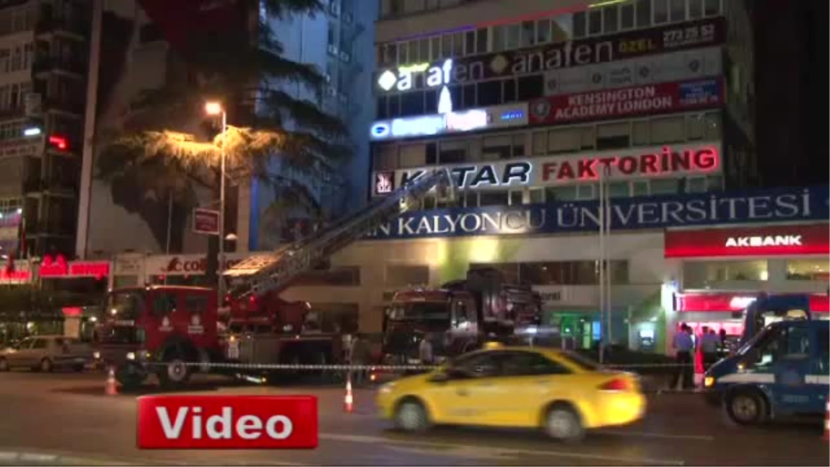 İstanbul\'da Tabela Operasyonuna Devam