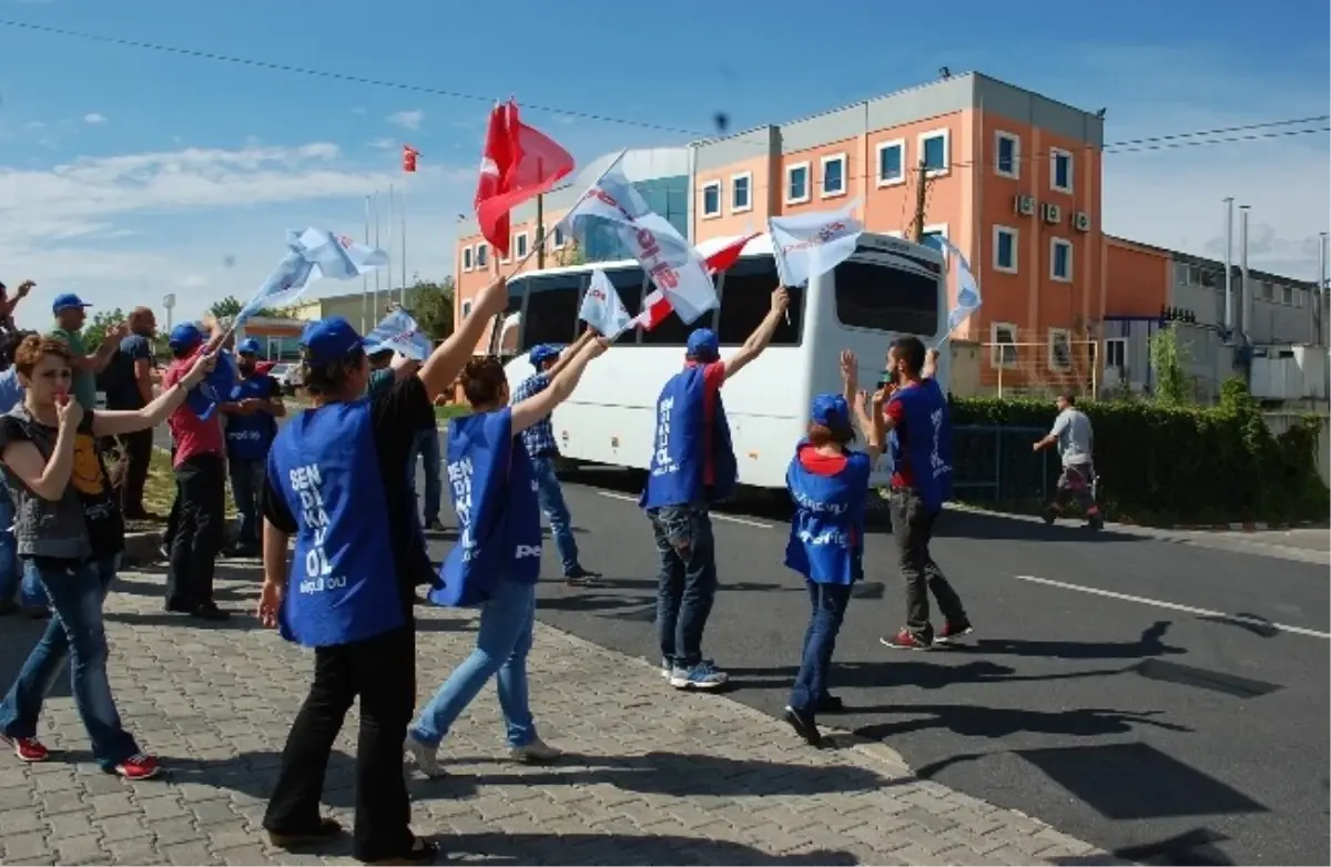 İşverene Düdüklü Protesto