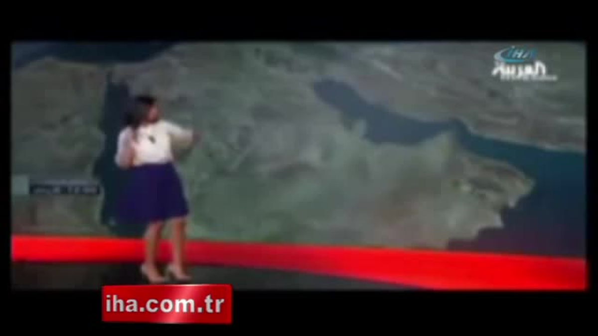 Kadın Spiker Canlı Yayında Böyle Yere Düştü