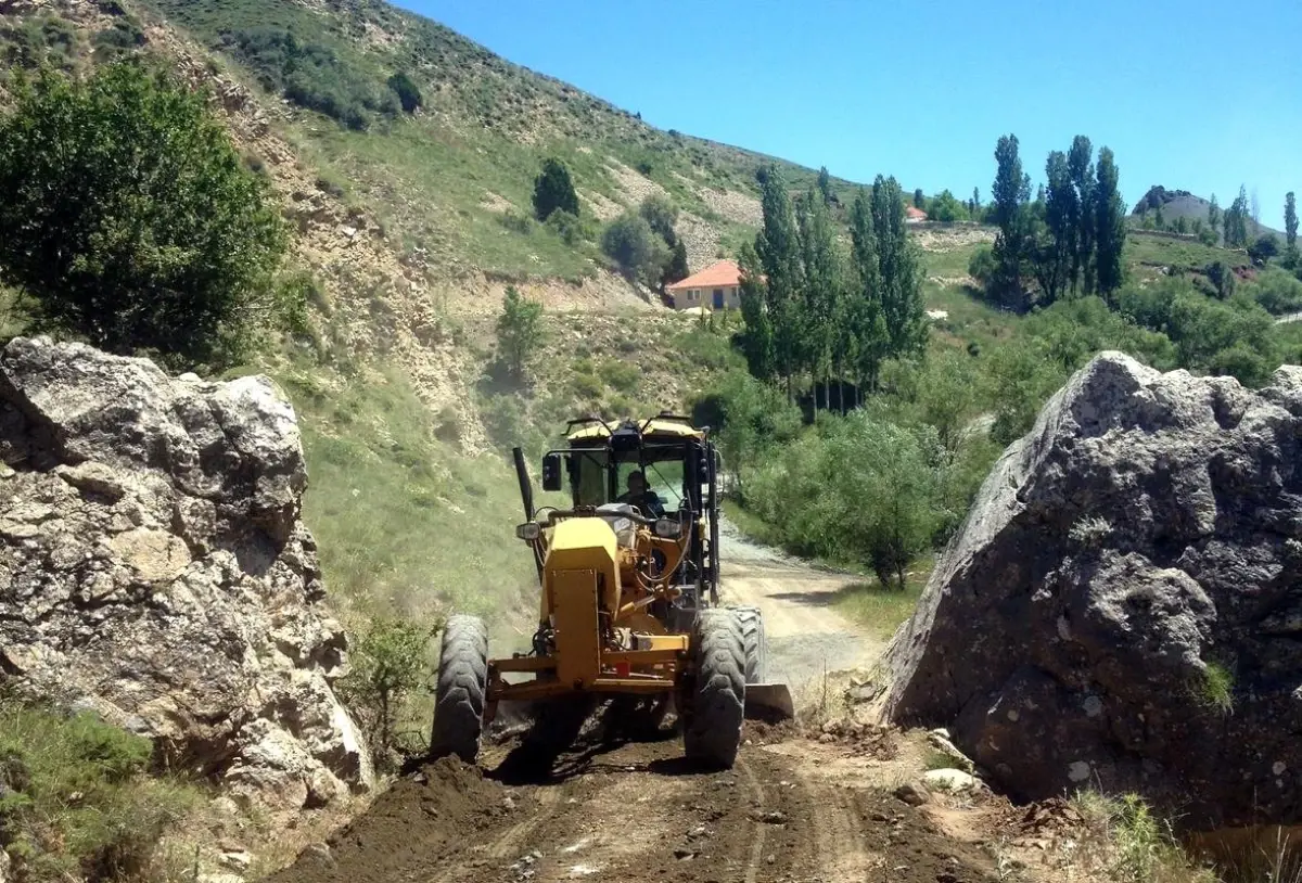 Kumluca Belediyesi Yayla Yollarında Çalışma Başlattı