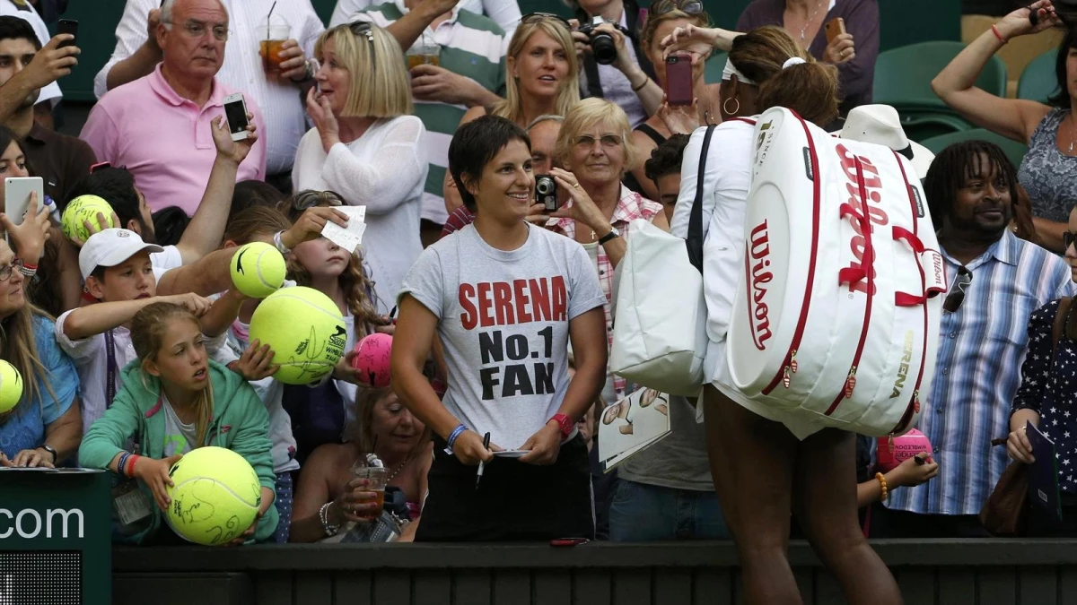 Serena Williams, Çiftler Maçında Tribüne Çıktı