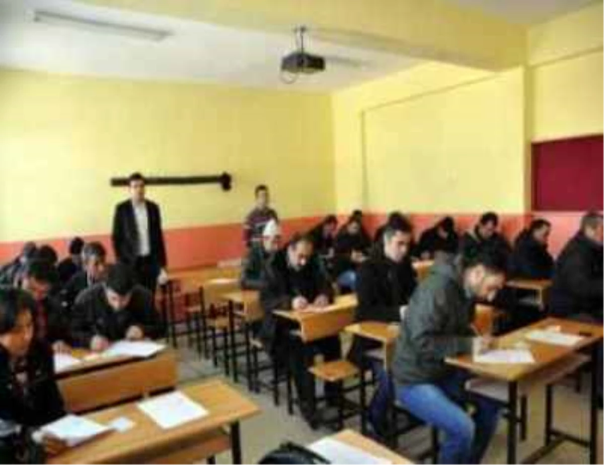 Suşehri\'nde Ustalık Belgesi Sınavı Yapıldı