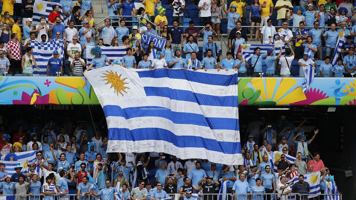 Uruguaylı Taraftarlar: "Fıfa, Brezilya\'ya Oynuyor"
