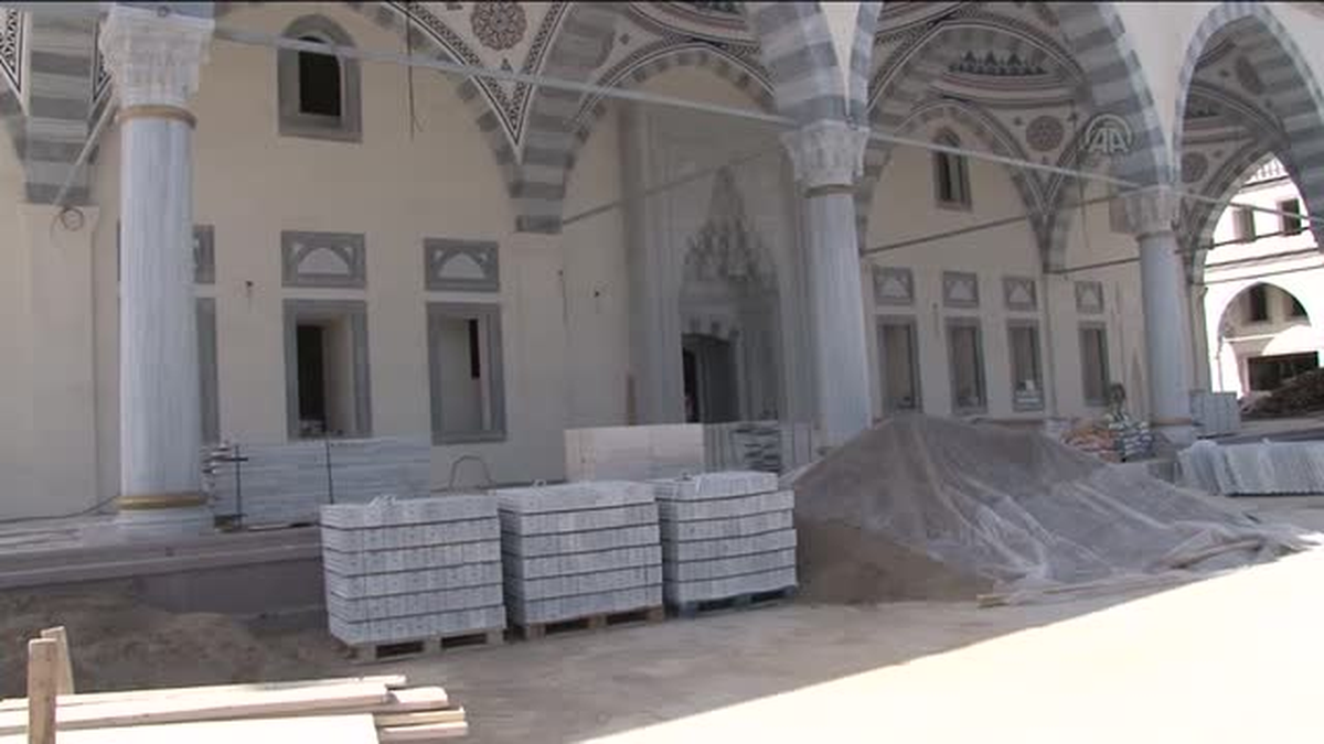 Vali Kolat, Nur Camii ve Külliyesinin İnşaatını Gezdi