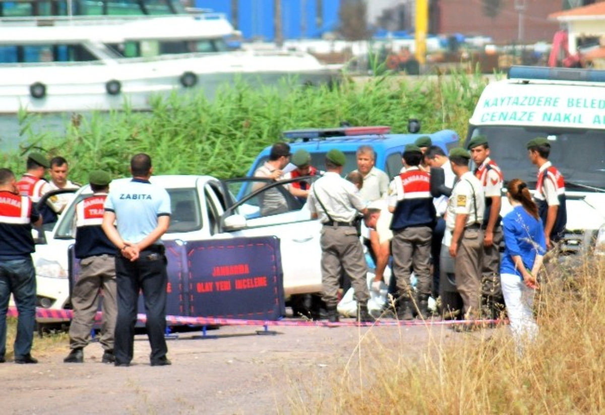 Yalova\'da Pompalı Tüfekle Öldürülmüş Kadın ve Erkek Cesedi Bulundu