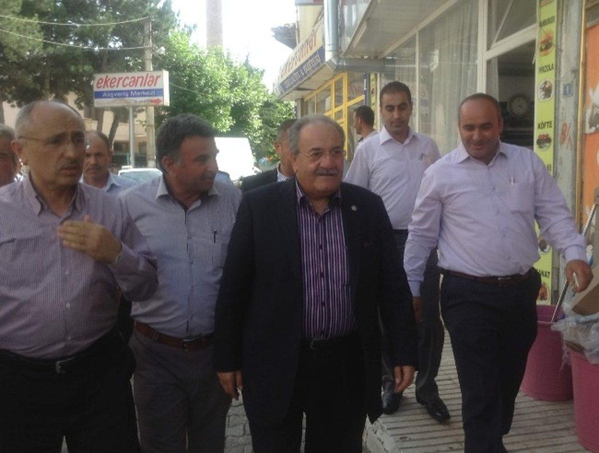 Ak Partili Uslu\'dan Mecitözü Teşkilatına Ziyaret