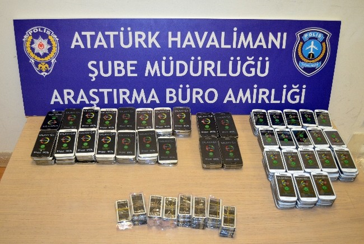 Atatürk Havalimanında Kaçak Cep Telefonu Operasyonu