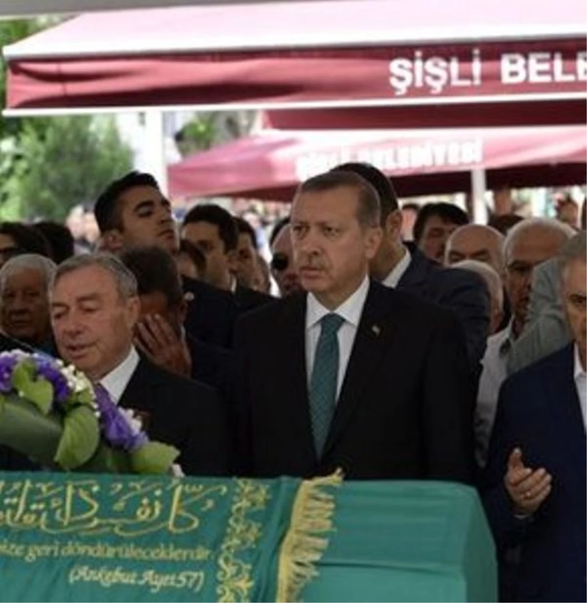 Başbakan Erdoğan Cenazeye Katıldı (2)