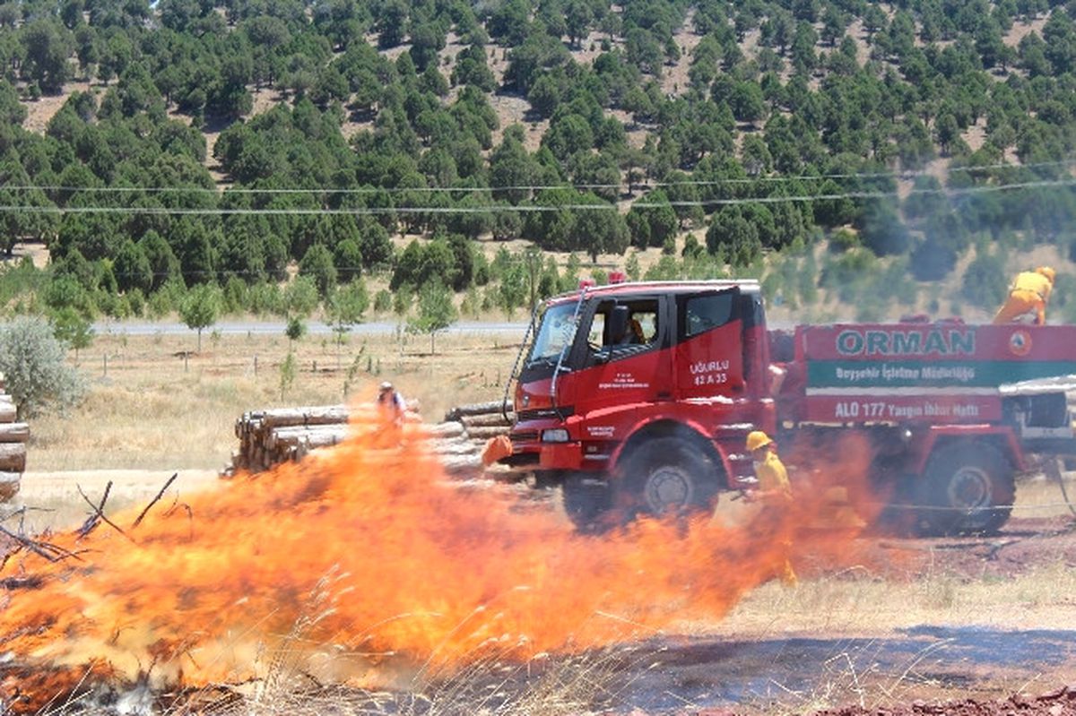 Beyşehir\'de Orman Yangını Eğitimi ve Tatbikatı