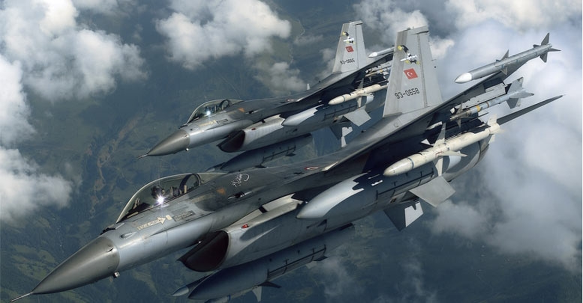 F-16'lar Sınıra Yaklaşan Suriye Uçakları İçin Havalandı
