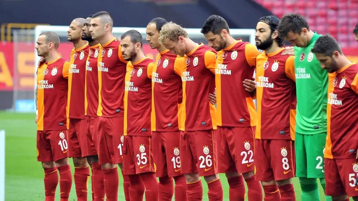 Flaş / Galatasaray\'ın Yıldızı İçin İstanbul\'a Geliyorlar