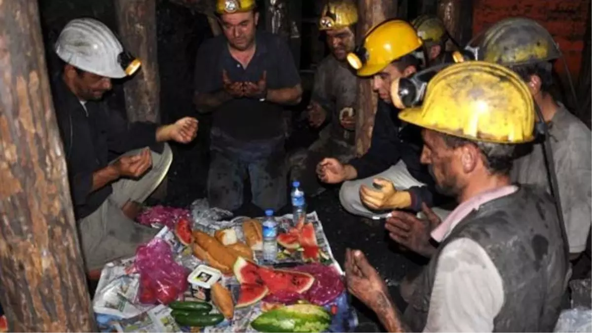 Zonguldak\'ta Maden Ocağında İlk Sahur