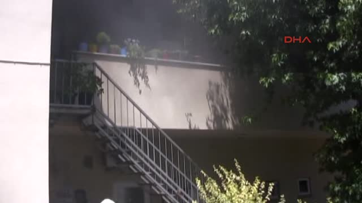 Panodan Çıkan Yangın Korkuttu