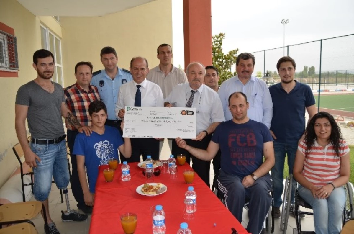 Balıkesir Büyükşehir Belediyspor\'a Centilmenlik Ödülü