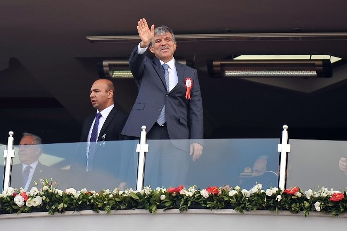 Gazi Koşusu\'nda Şampiyon Karataş Oldu