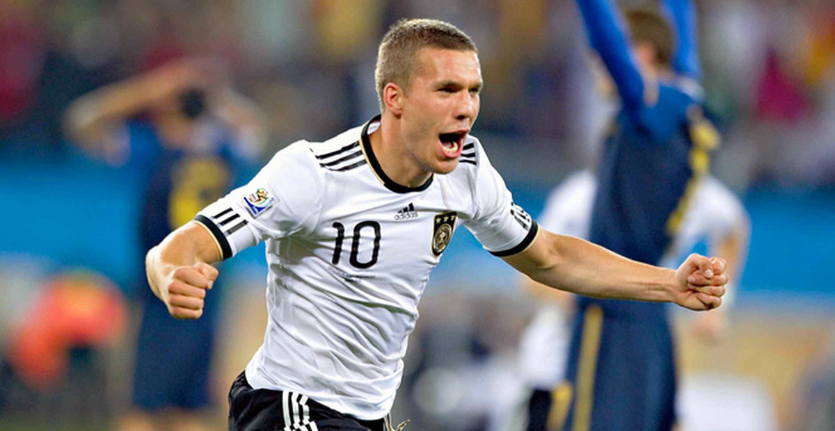 Lukas Podolski Cezayir Maçında Oynamayacak
