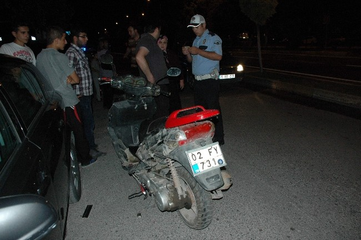 Motosiklet Çocuğa Çarptı: 1 Yaralı