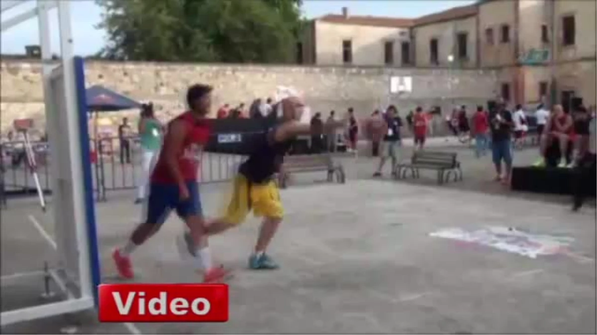 Sinop Tarihi Cezaevin\'de Basketbol Şöleni