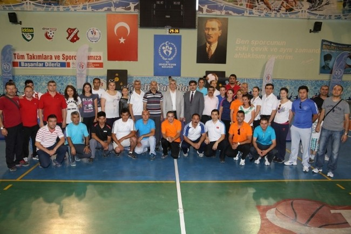 Aksaray\'da Yaz Spor Okulları Açıldı