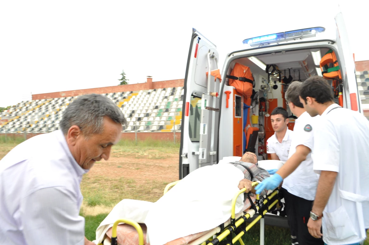 Ambulans Helikopter, Kalp Krizi Geçiren Hasta İçin Havalandı