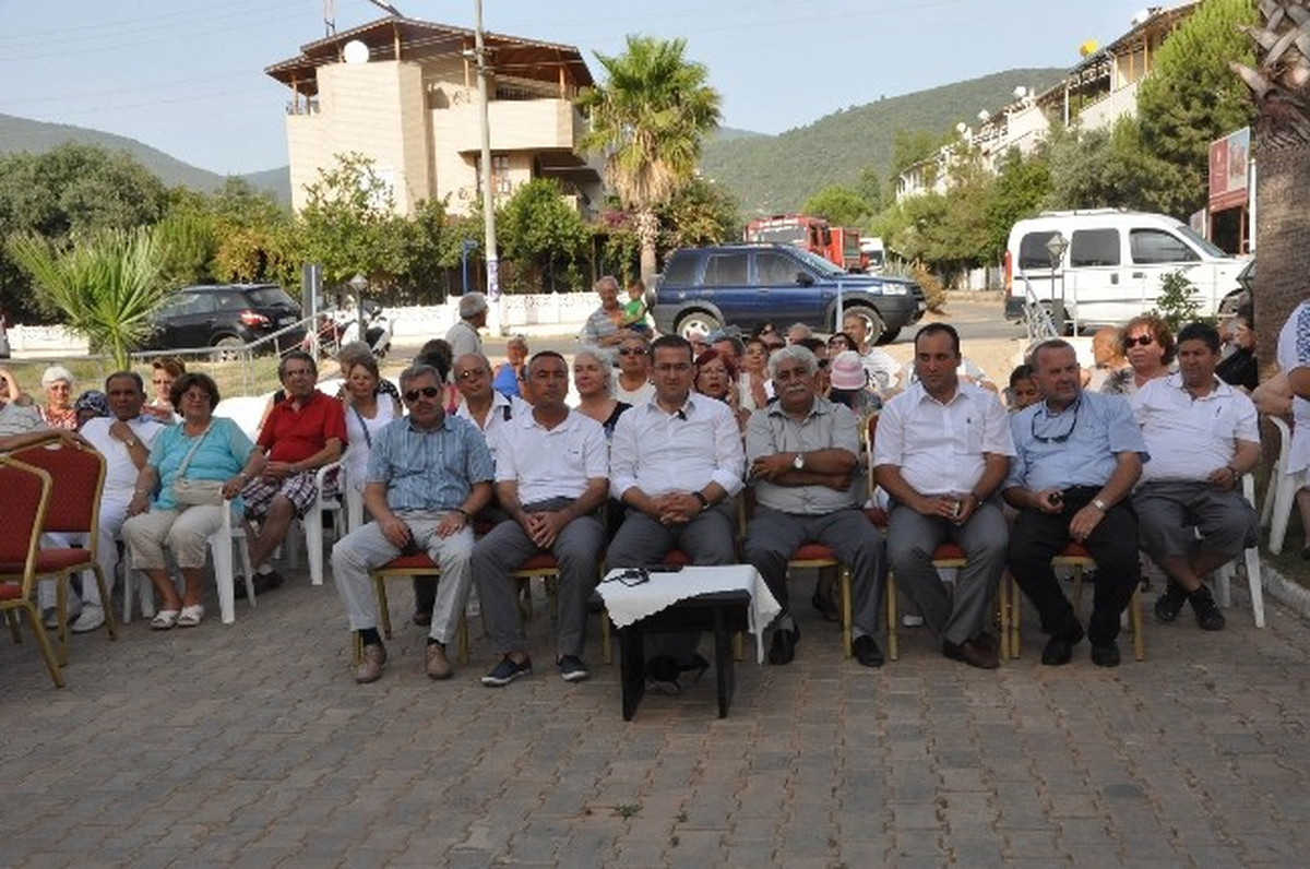 Didim Halk Eğitim Merkezi Akbük Karma Sergisi Açıldı