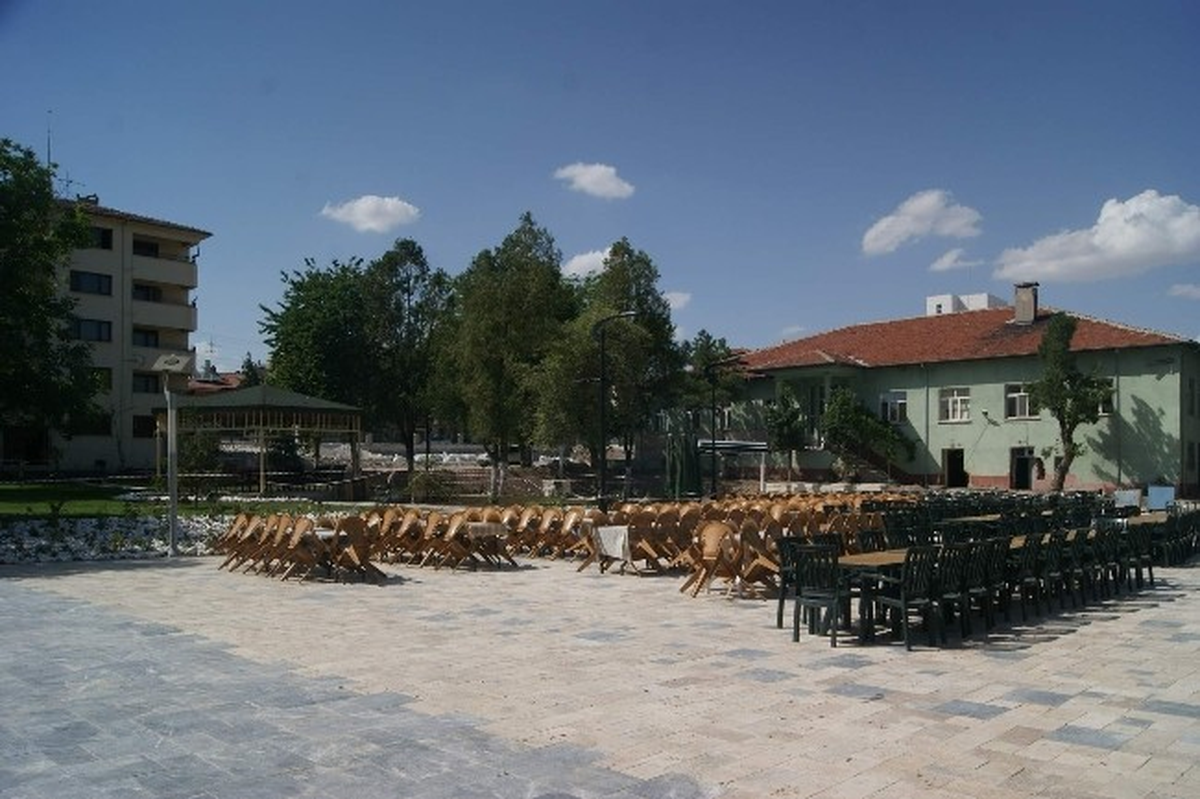 Emirdağ\'da İftar Geleneği Bu Yıl da Bozulmadı