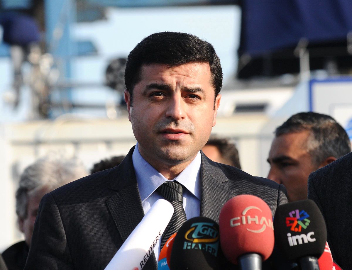 HDP'nin Cumhurbaşkanı Adayı Selahattin Demirtaş