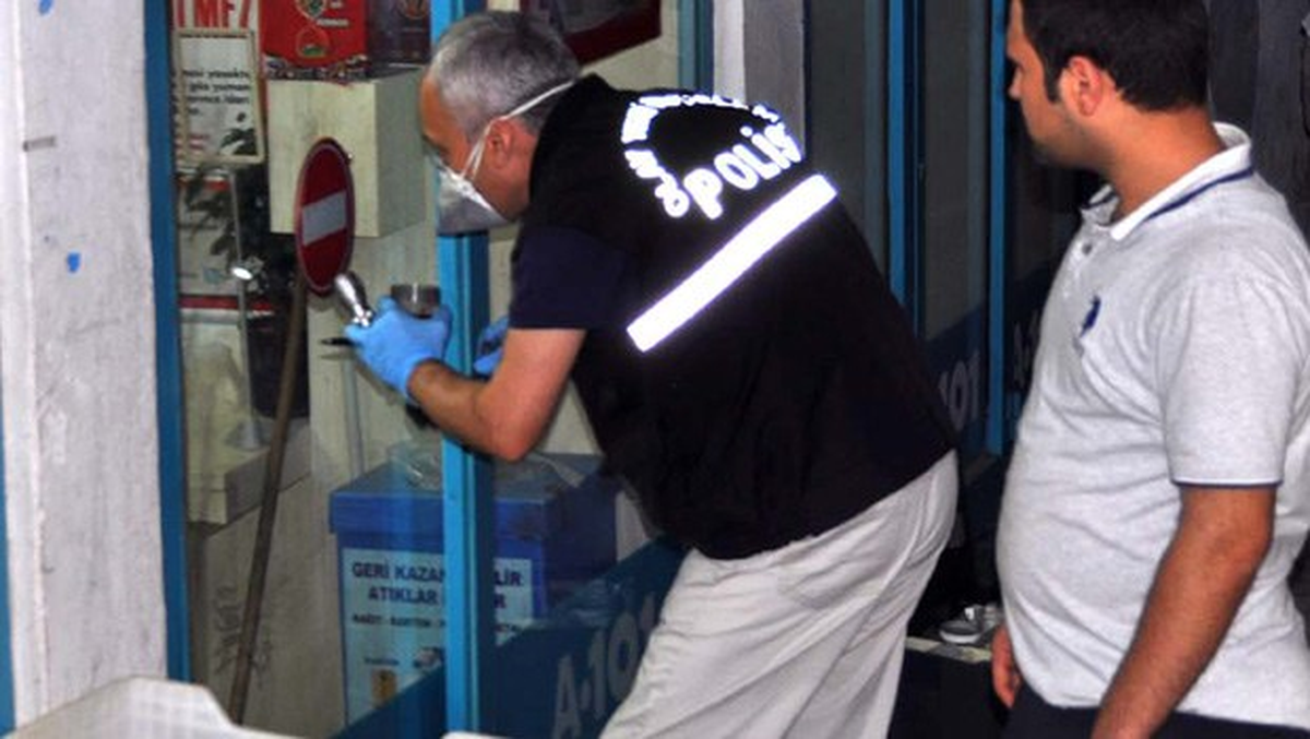 Bayrampaşa\'da İftar Vakti Silahlı Soygun
