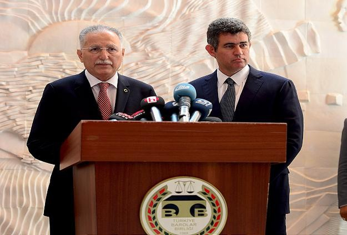 Ekmeleddin İhsanoğlu STK Ziyaretlerine Başladı