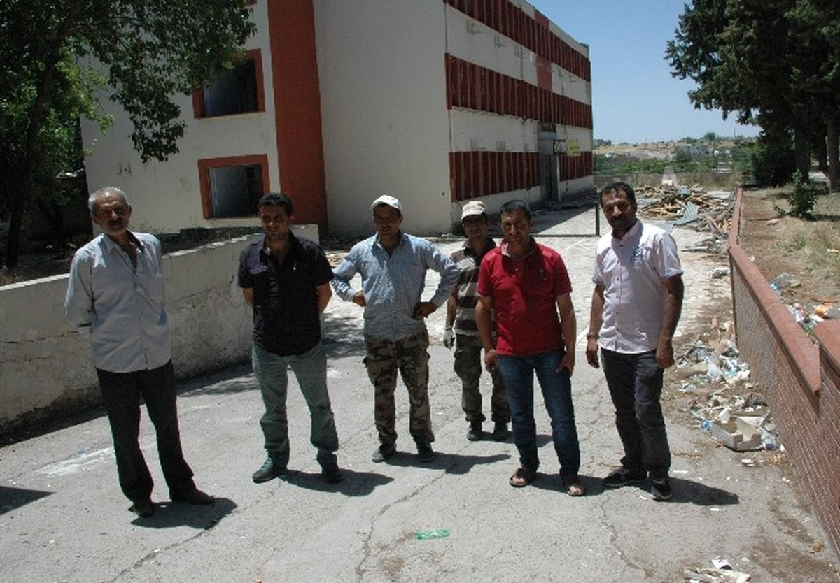 İşçiler, Mahalleli Gençlerin Saldırısına Uğradı