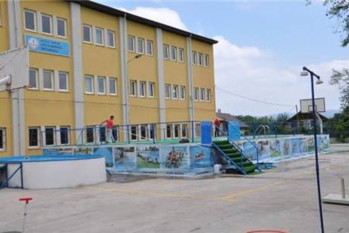 Kartepe\'de Havuzlar Hazır