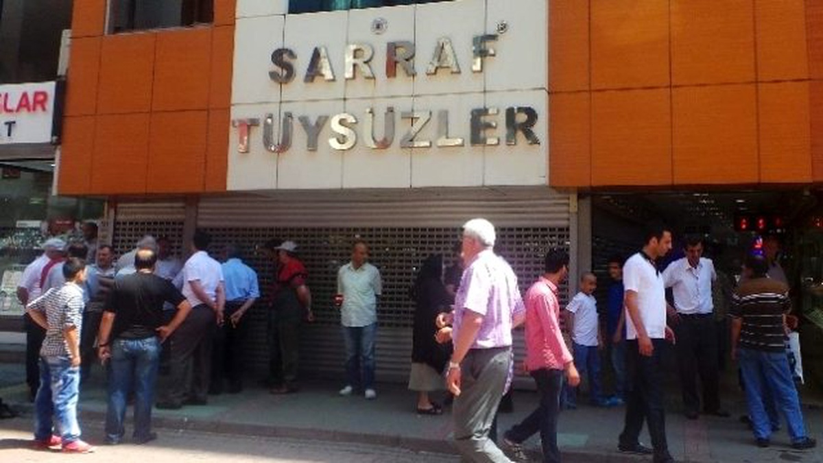 Kocaeli\'de \'Sarraf Tüysüzler\' Krizi Büyüyor