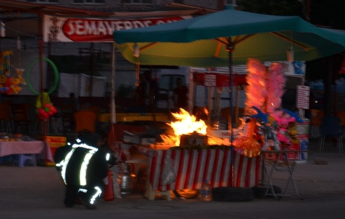 Mısırcının Ekmek Teknesi Yandı
