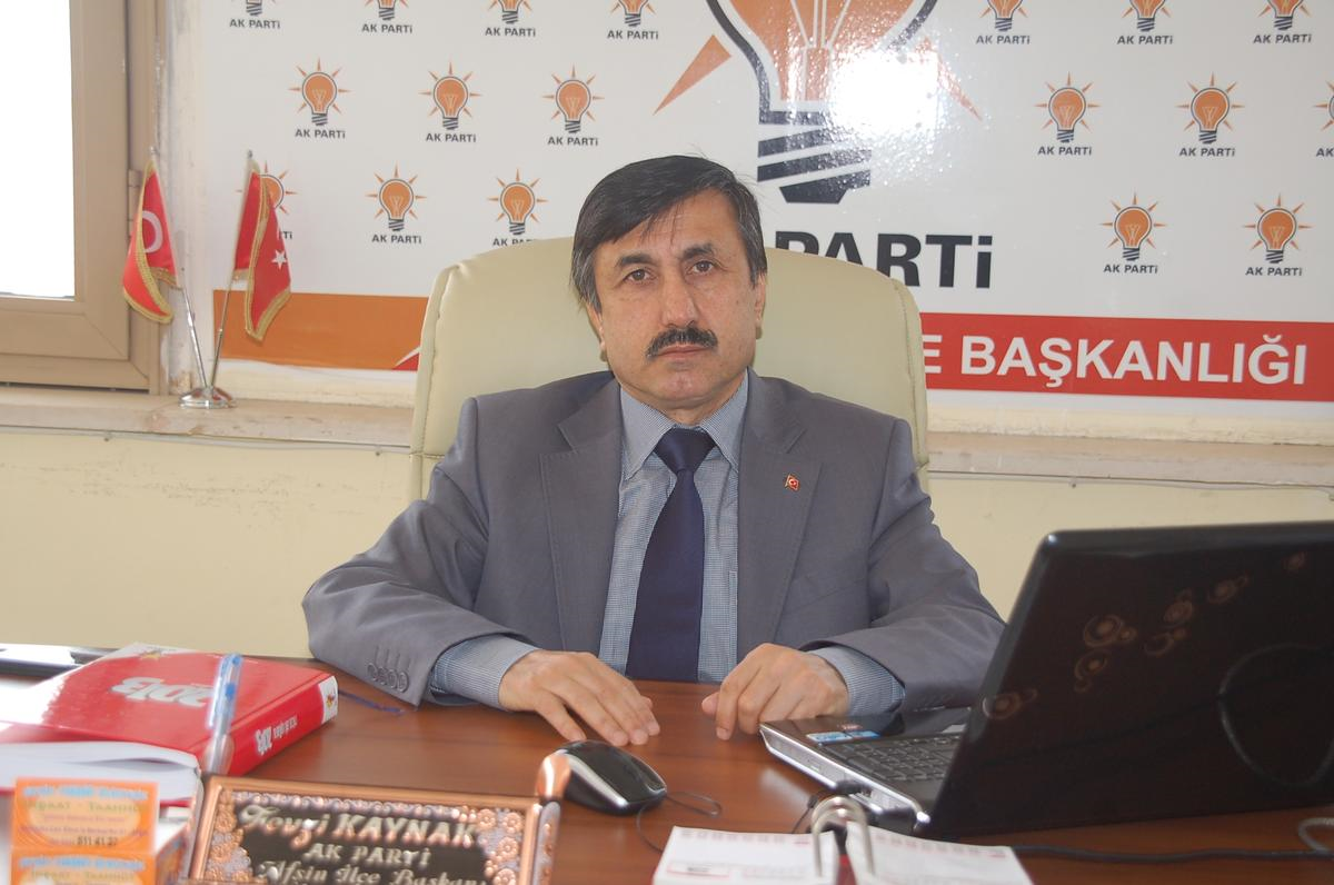 Sentetik Zeminli Çim Saha İnşaatında Sonu Gelindi